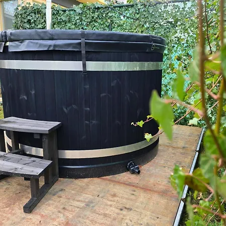 Wellness Voor 6 Personen Incl Sauna & Hottub * Meerssen