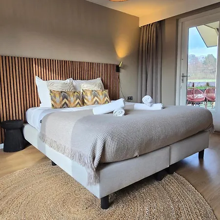 Wellness Voor 6 Personen Incl Sauna & Hottub Hébergement de vacances *