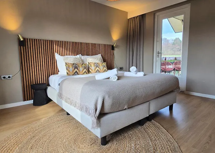 Wellness Voor 6 Personen Incl Sauna & Hottub Feriehus *