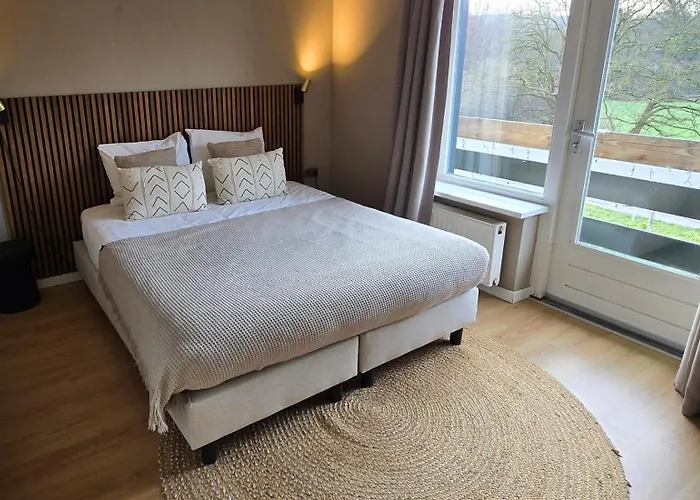 Wellness Voor 6 Personen Incl Sauna & Hottub 米尔森