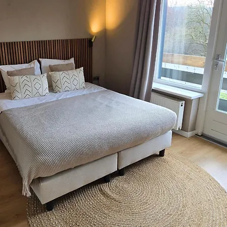 Wellness Voor 6 Personen Incl Sauna & Hottub メールッセン