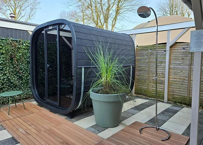 Wellness Voor 6 Personen Incl Sauna & Hottub Holiday home *